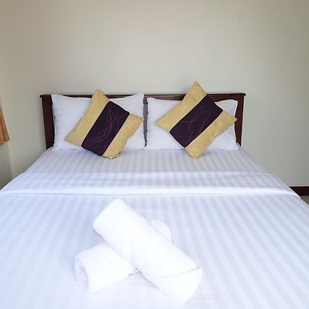 Baan Taweesuk Guest House HHQ Buitenkant foto