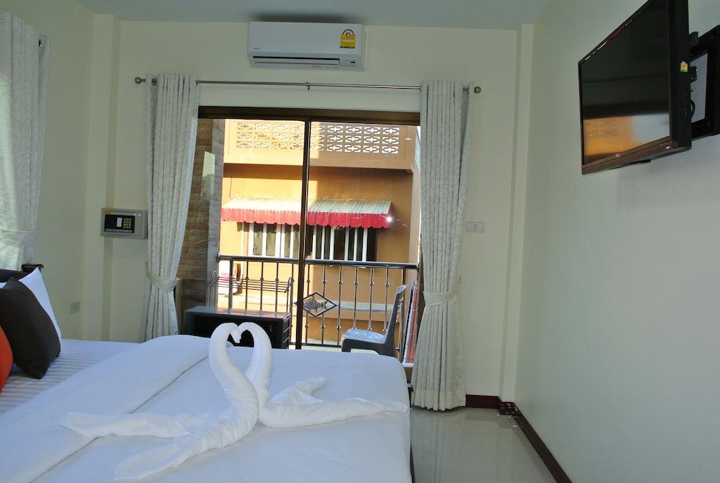Baan Taweesuk Guest House HHQ Buitenkant foto
