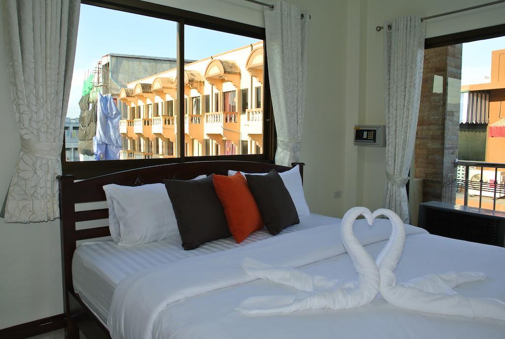 Baan Taweesuk Guest House HHQ Buitenkant foto
