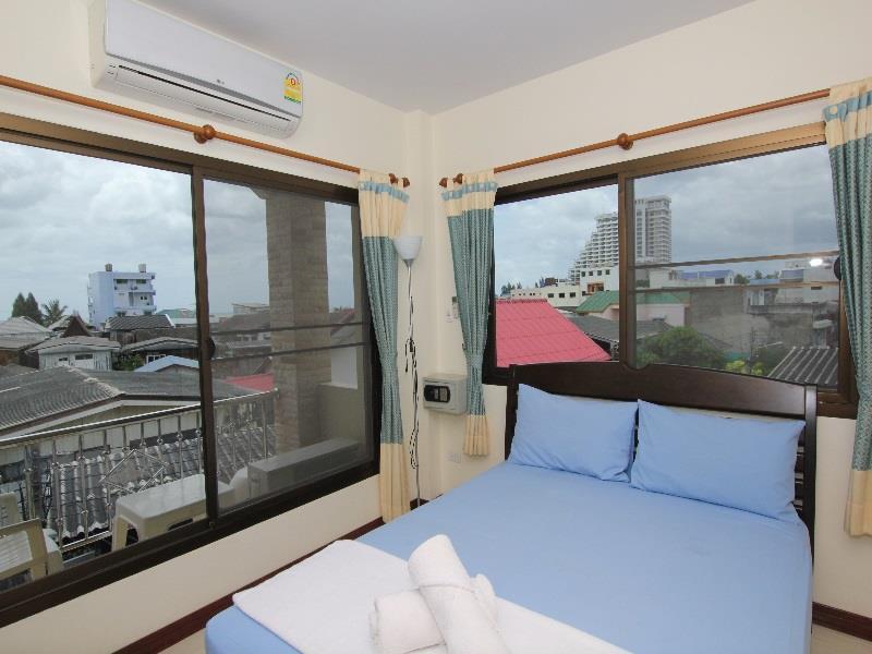 Baan Taweesuk Guest House HHQ Buitenkant foto