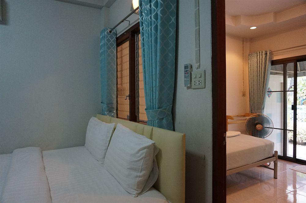 Baan Taweesuk Guest House HHQ Buitenkant foto