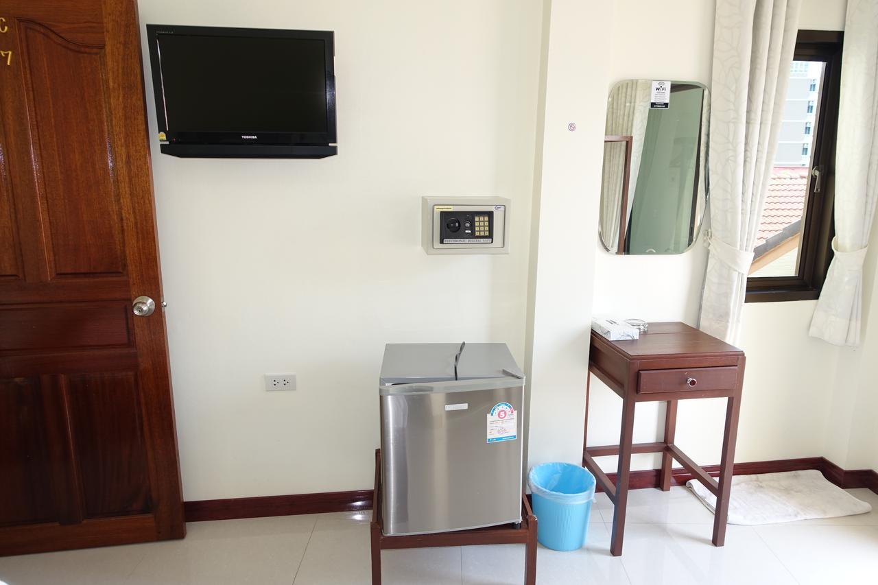 Baan Taweesuk Guest House HHQ Buitenkant foto